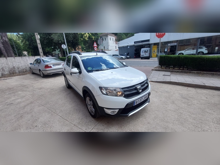 Dacia Sandero Stepway 1.5 dci 90cv foto 5